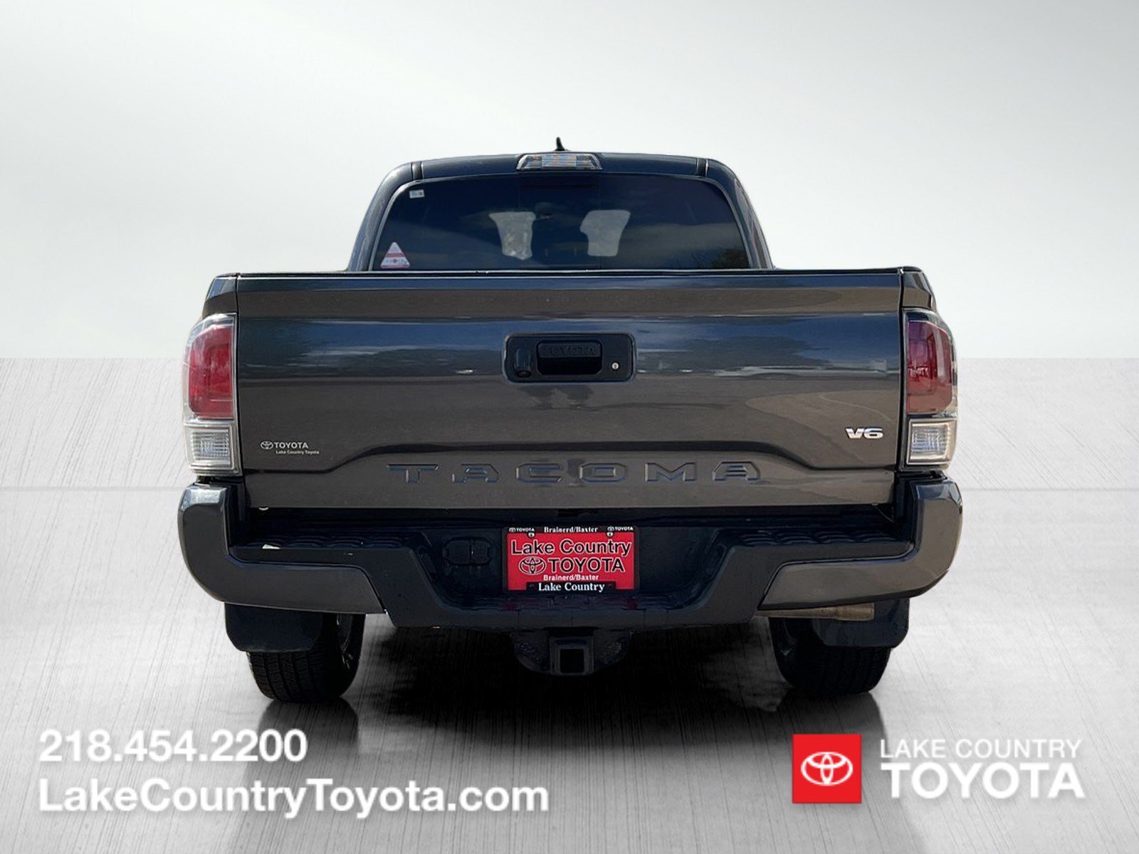 Used 2020 Magnum Gray Metallic Toyota TRD Sport image 4