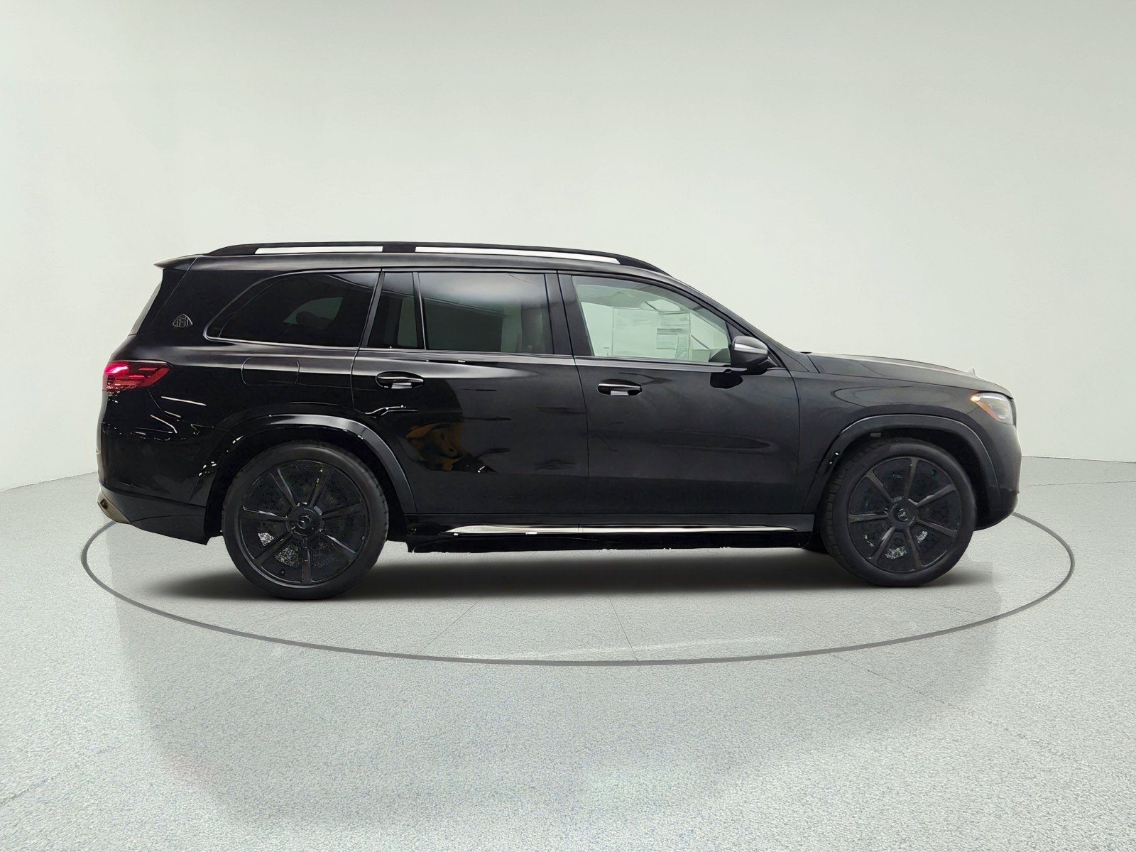 New 2026 Obsidian Black Mercedes-Benz Maybach GLS 600 4MATIC® SUV image 4