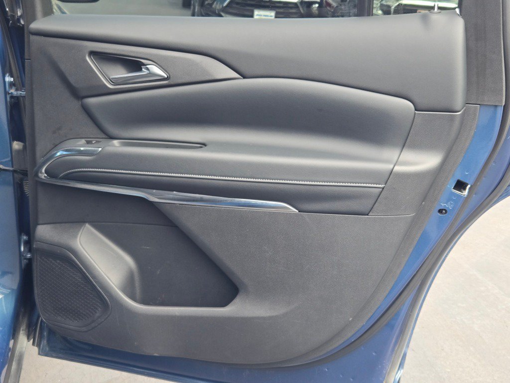 2026 Chevrolet Traverse LT - Photo 9