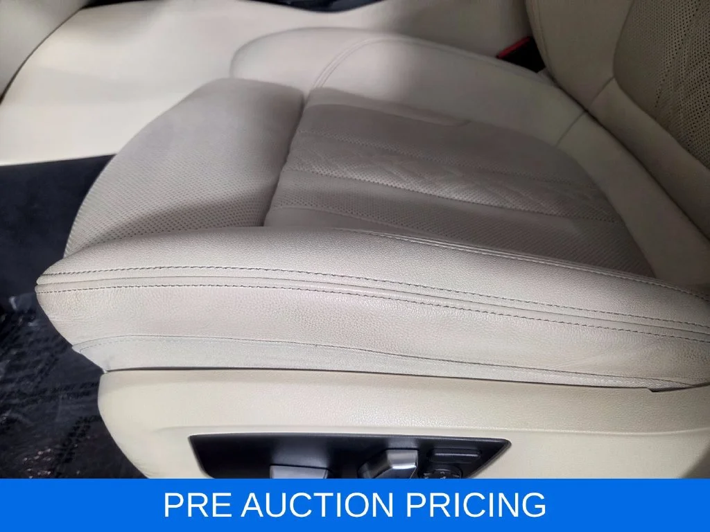 Used 2023 Jet Black BMW 530i image 10