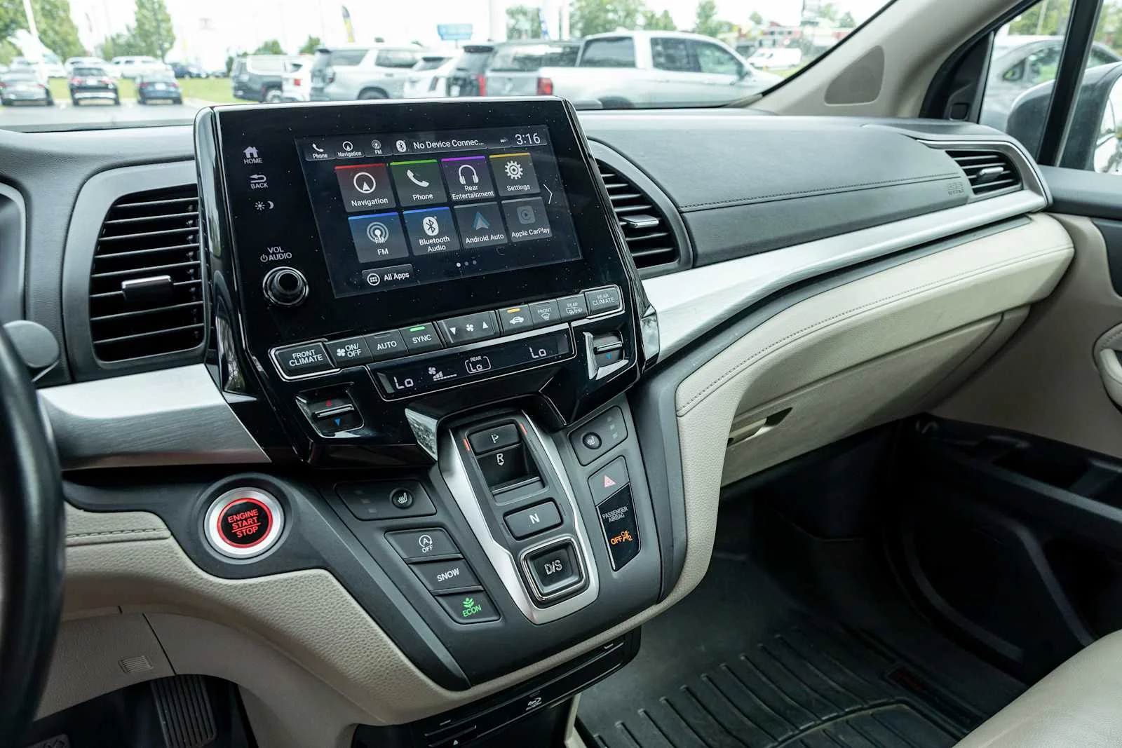 Used 2019 Deep Scarlet Pearl Honda Touring image 20