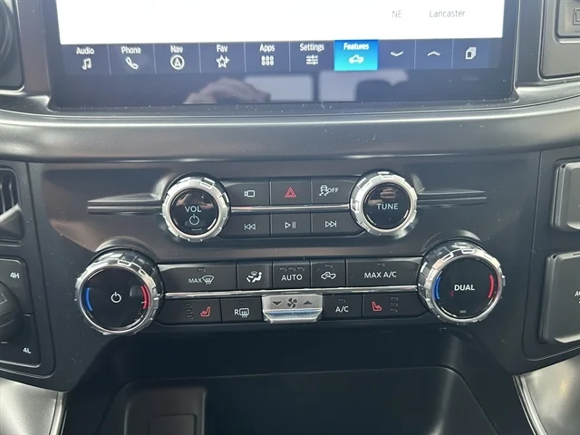 New 2026 Agate Black Metallic FORD Tremor® image 33