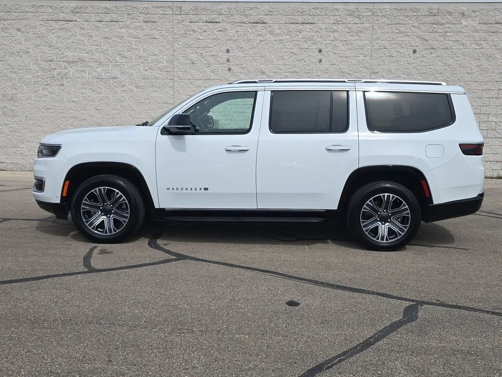 Used 2024 White Jeep Series II image 10