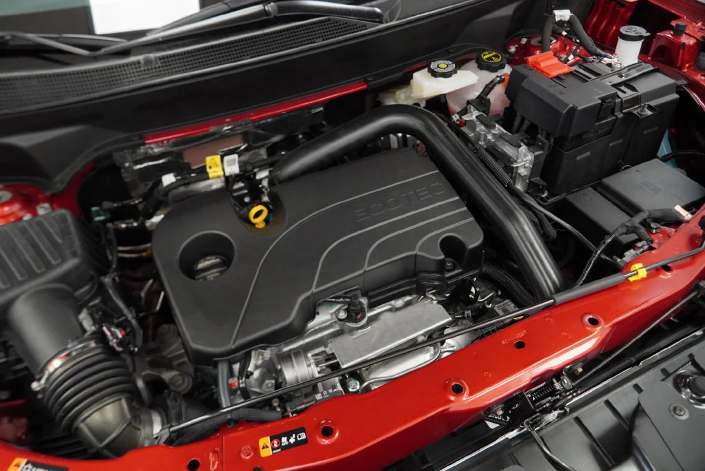 New 2027 Radiant Red Tintcoat Chevrolet LT image 38