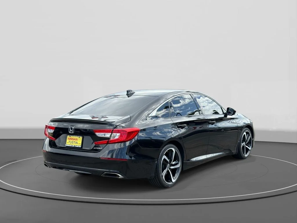 Used 2022 Crystal Black Pearl Honda Sport image 7