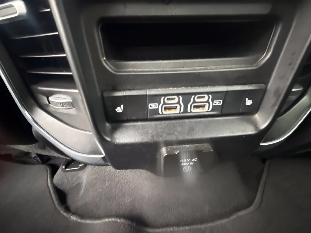 Used 2025 White Ram Laramie image 11