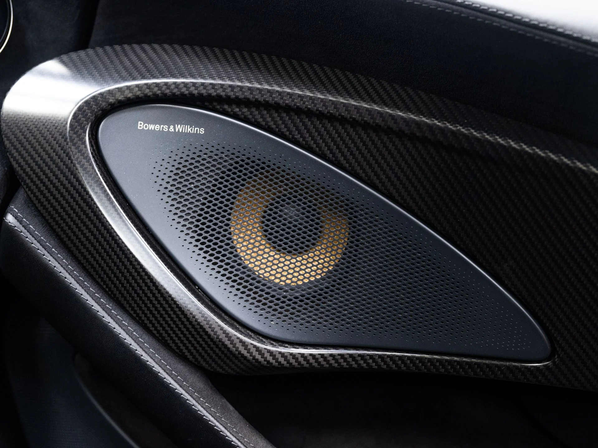 Used 2020 Burton Blue McLaren Spider image 46