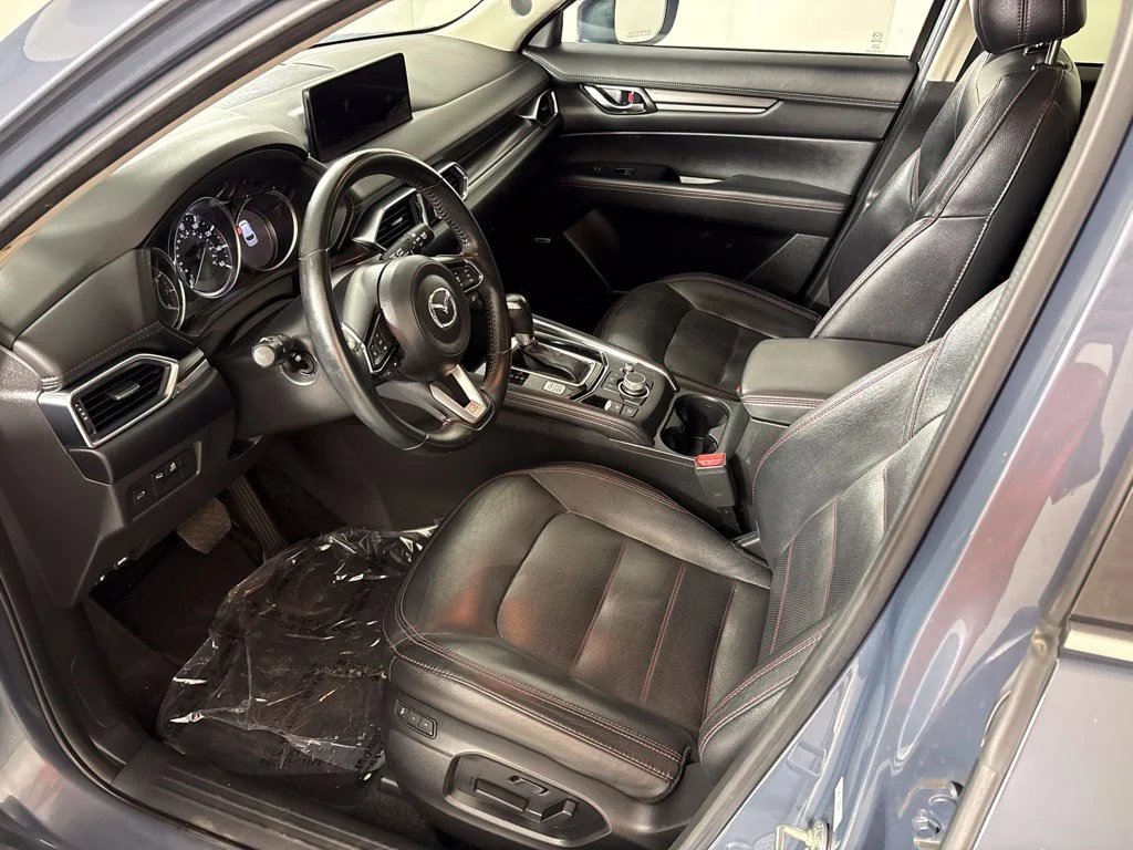 Used 2024 Gray Mazda 2.5 S Carbon Edition image 29