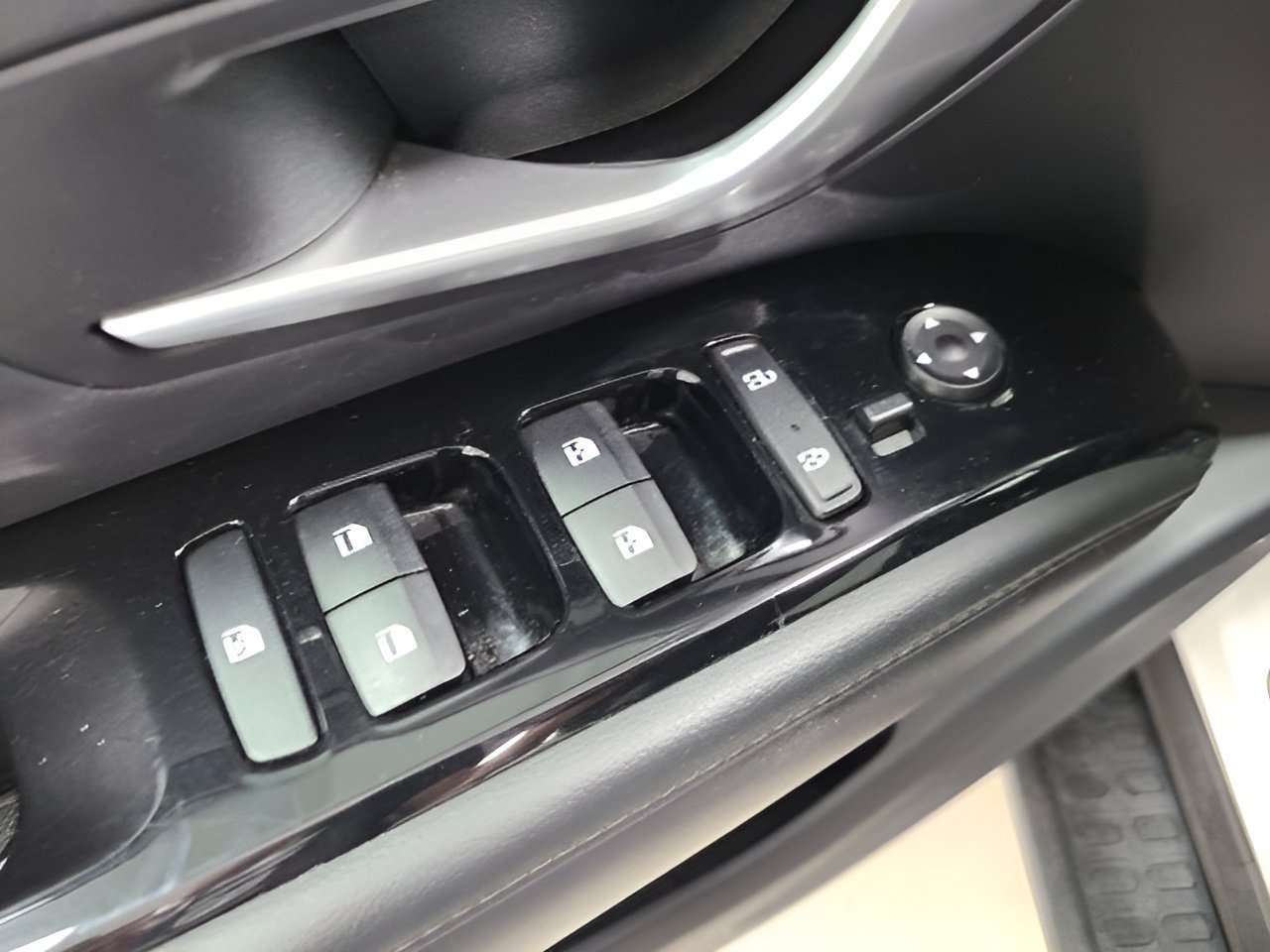 Used 2024 White Pearl Hyundai XRT image 20