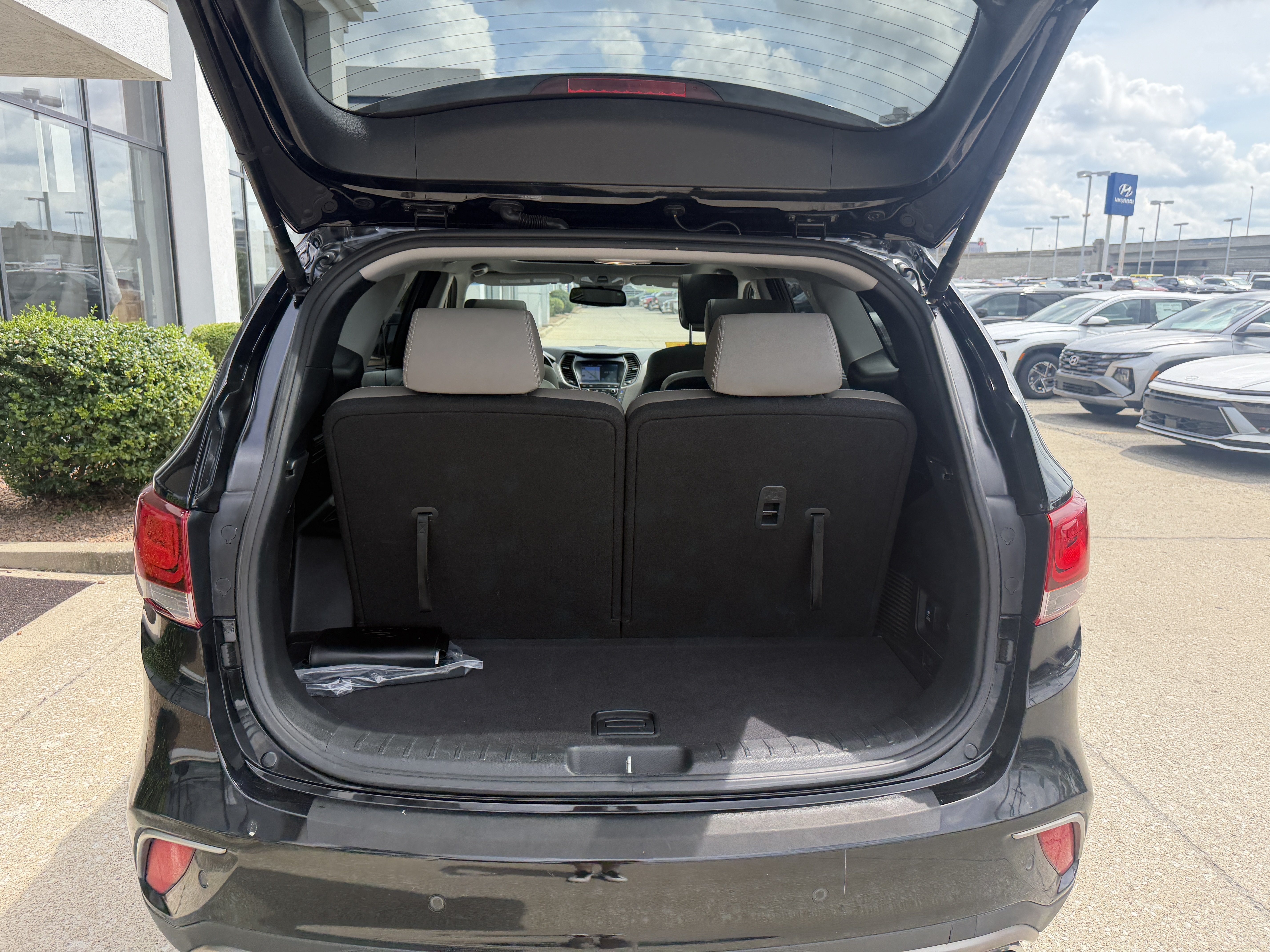 Used 2019 Becketts Black Hyundai Limited Ultimate image 12