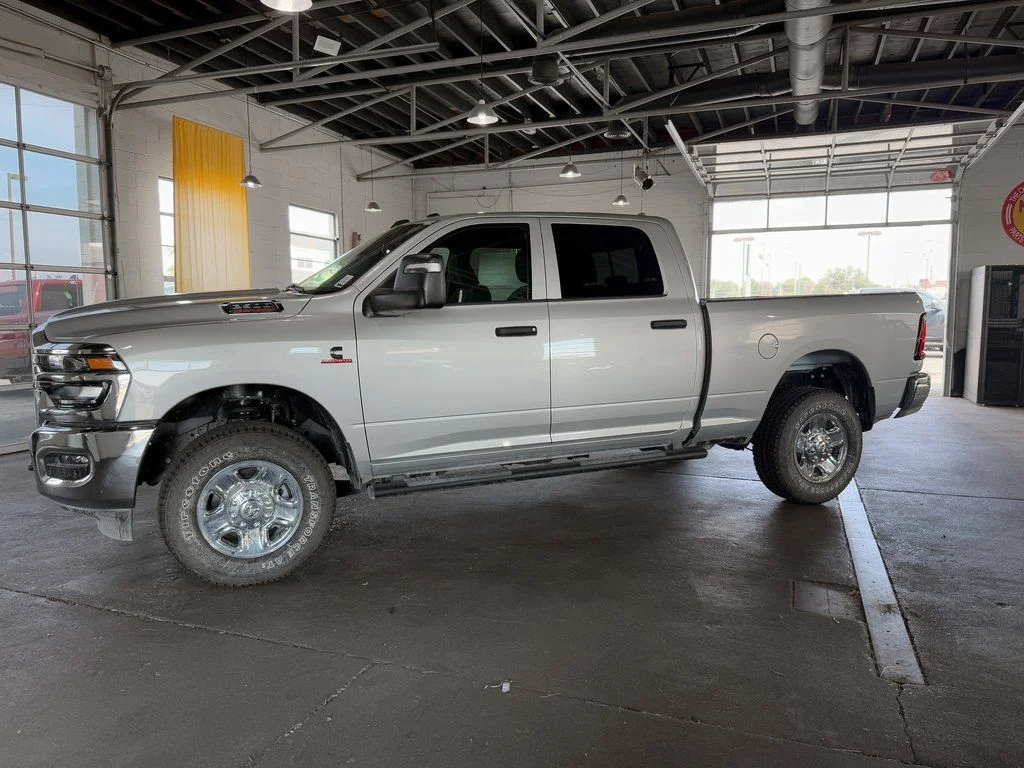 New 2026 Silver Ram Tradesman image 10