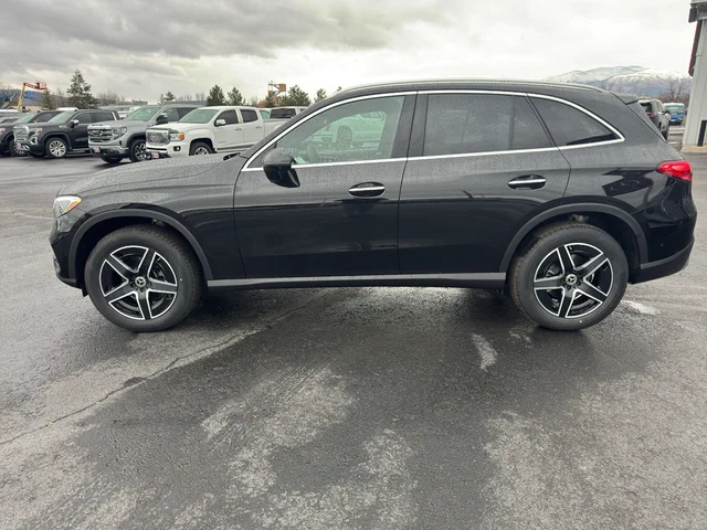 2026 Mercedes-Benz GLC 300