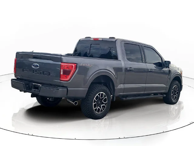 Certified Used 2023 Gray Ford XLT image 5