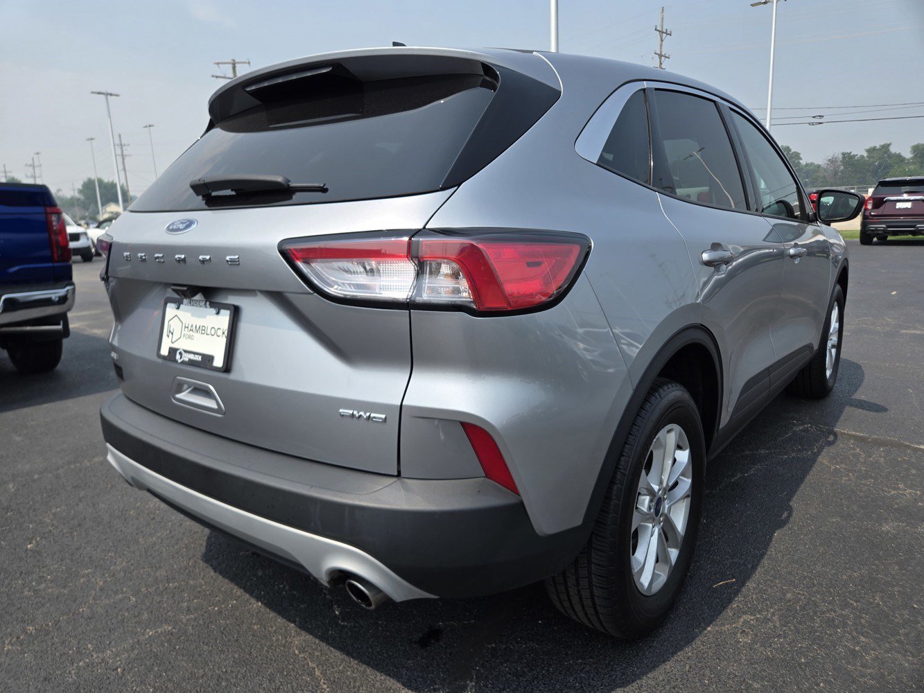 Used 2022  Ford SE image 39