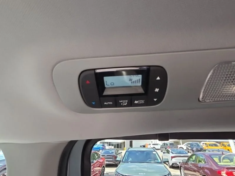Used 2023  Honda Touring image 24