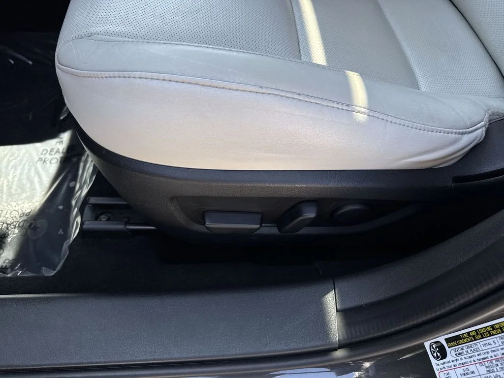 Used 2021 Machine Gray Metallic Mazda Premium image 41
