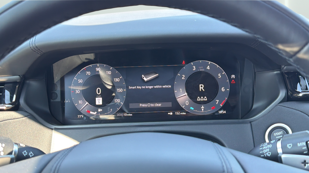 New 2026 Arroios Grey Land Rover  image 36