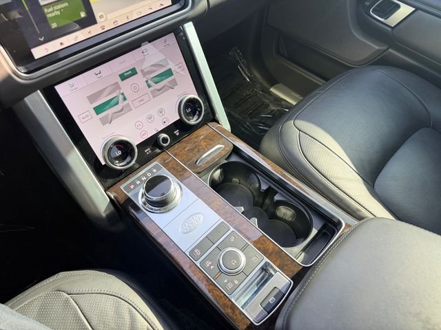 Used 2020 Black Land Rover HSE image 24
