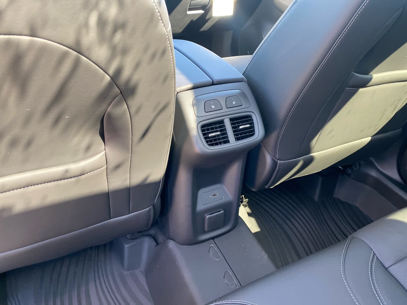 2026 Buick Envision Avenir - Photo 24