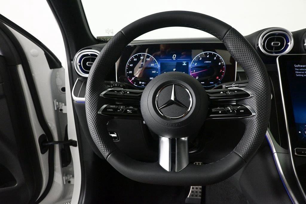 New 2027 Polar White Mercedes-Benz GLC 300 image 39