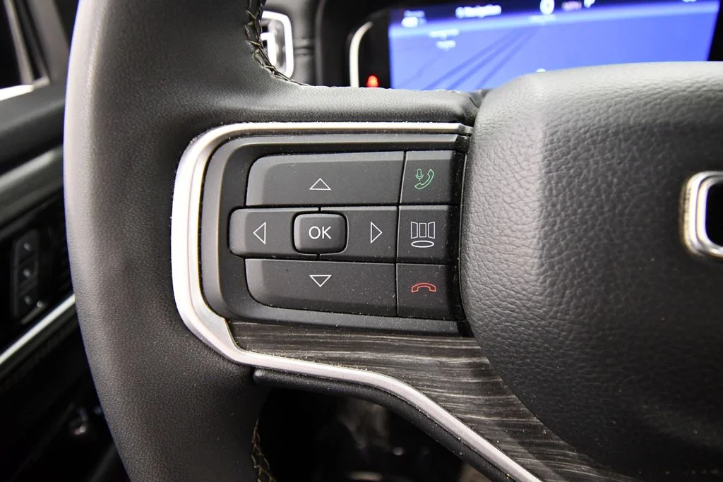 Used 2024 White Jeep Series III image 20