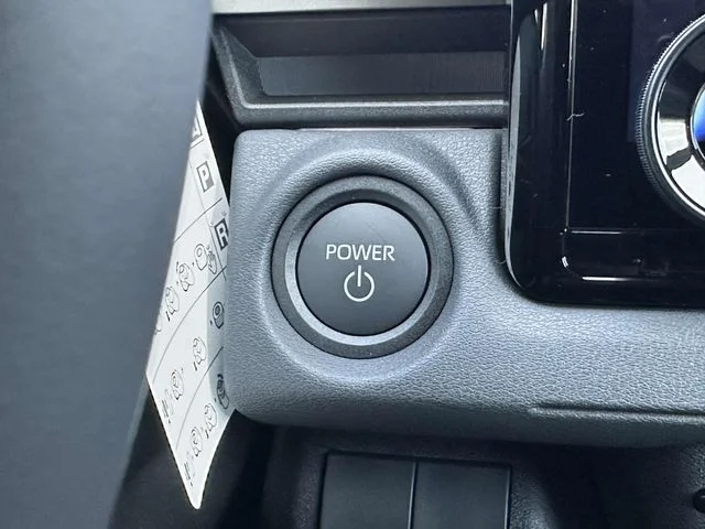 2026 Toyota bZ XLE - Photo 23