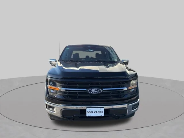 2026 Ford F-150 XLT - Photo 8