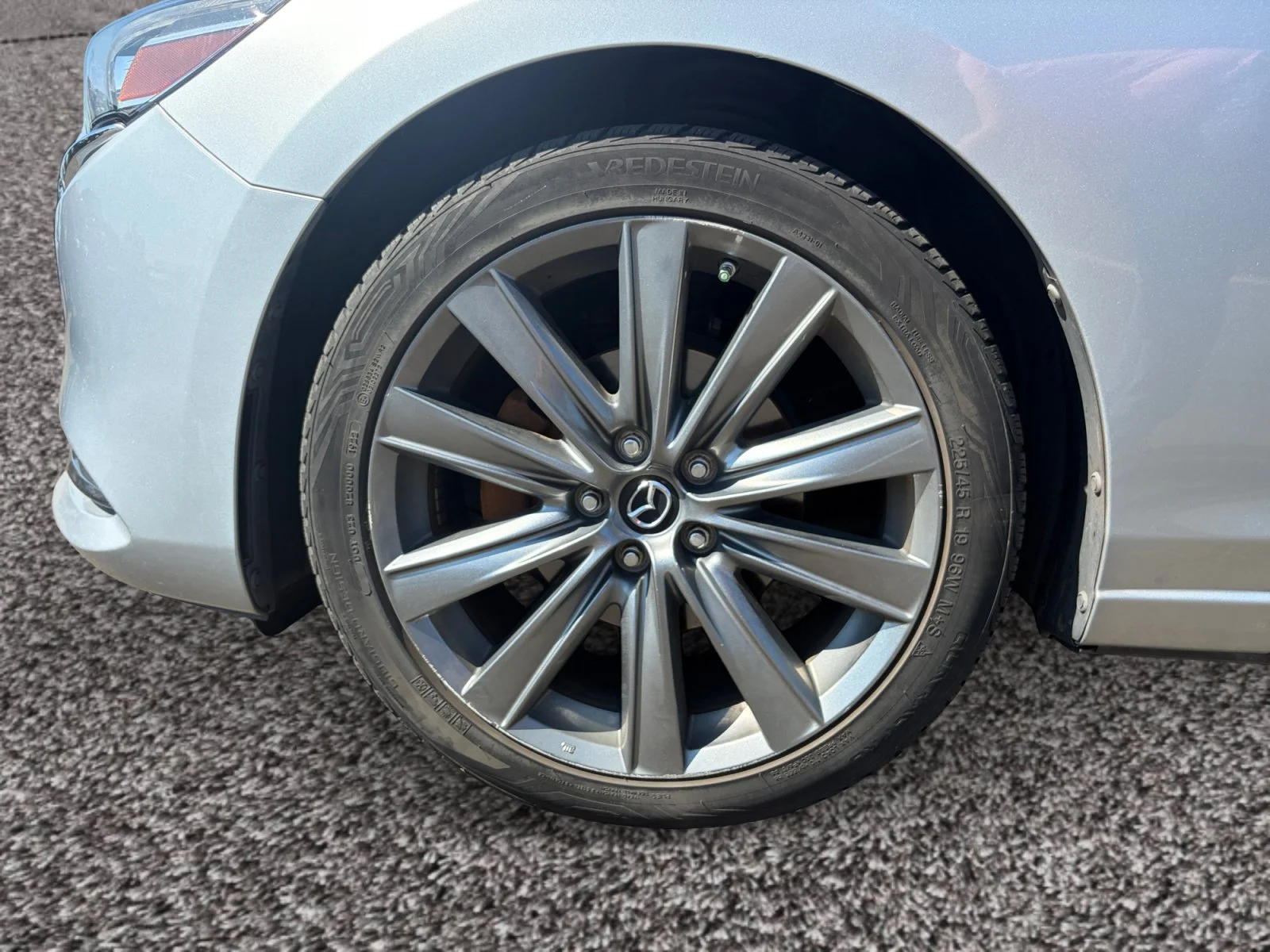 Used 2018 Silver Mazda Touring image 9
