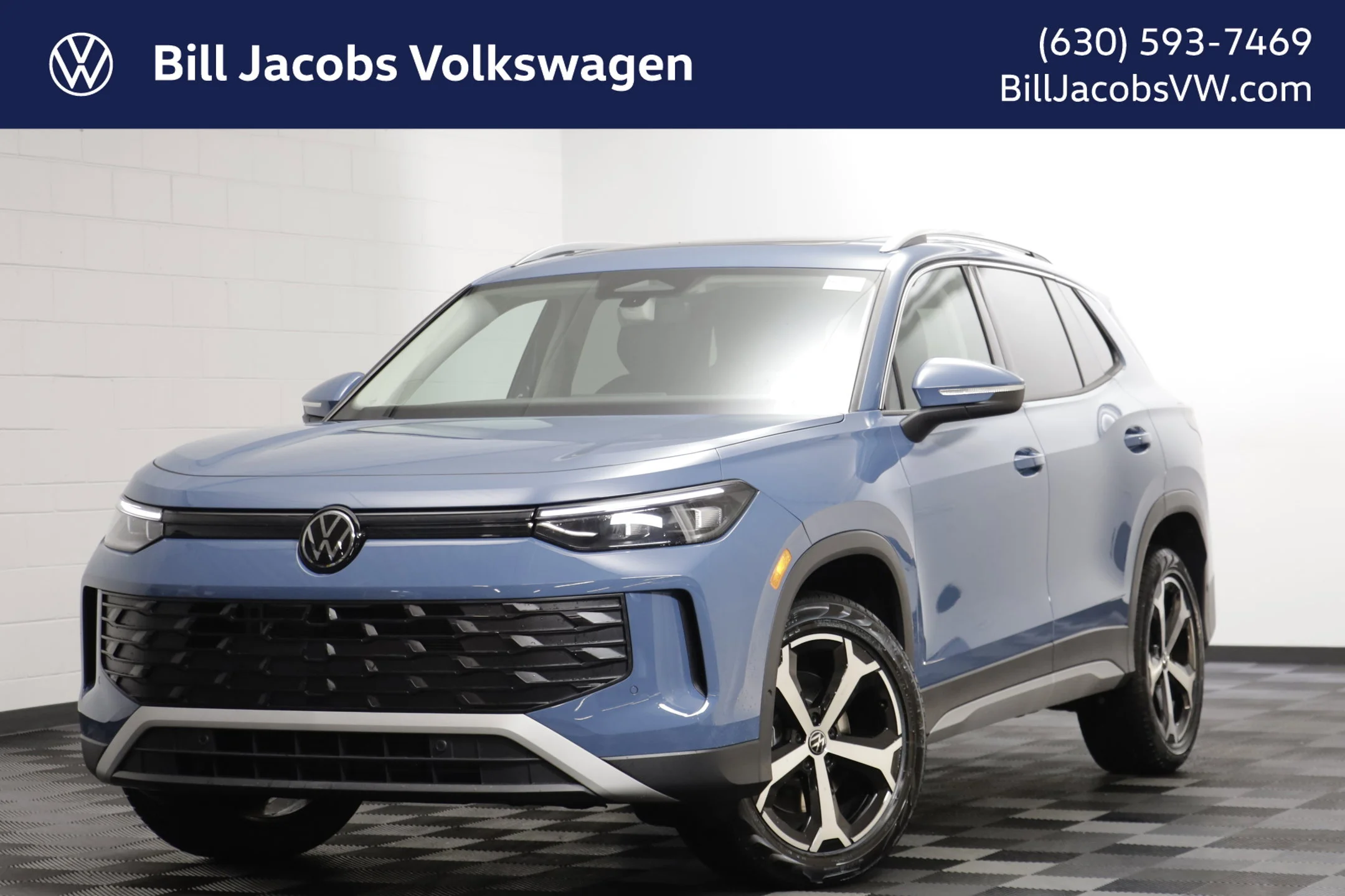 New 2026 Blue Volkswagen SE image 1