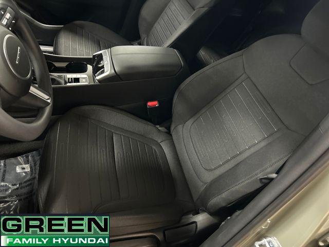 New 2026 Green Hyundai SE image 14