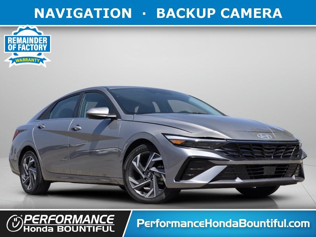 Used 2025 Fluid Metal Hyundai SEL Convenience image 1