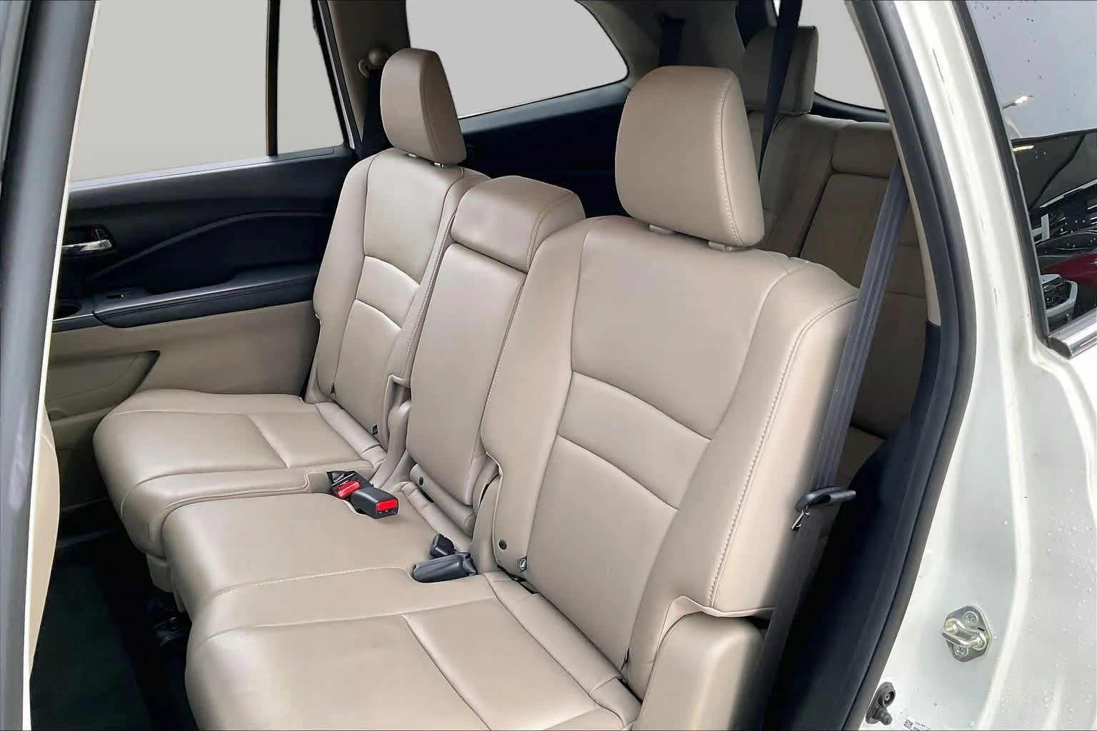 Used 2016 White Diamond Pearl Honda EX-L image 20