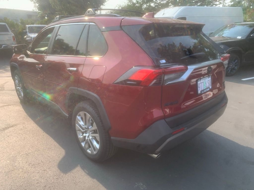 Used 2019 Pearl Toyota Limited image 2
