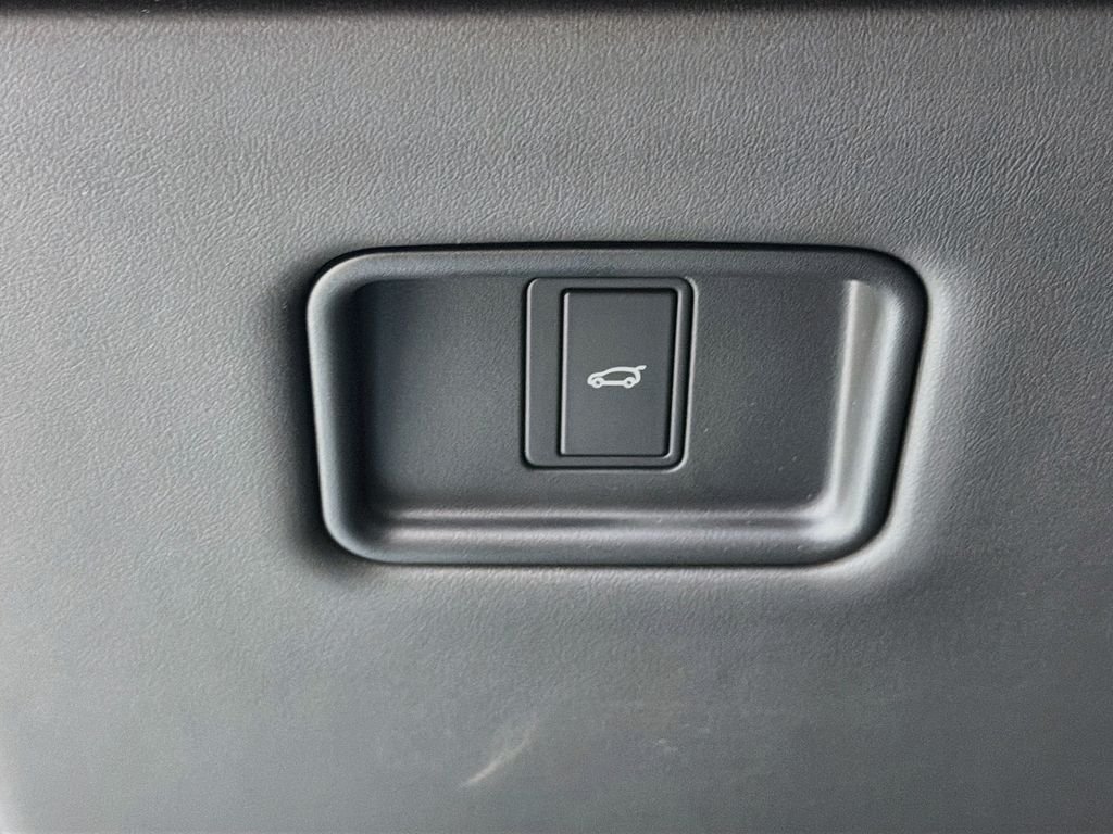 New 2027 Borasco Grey Land Rover  SE P360 image 10