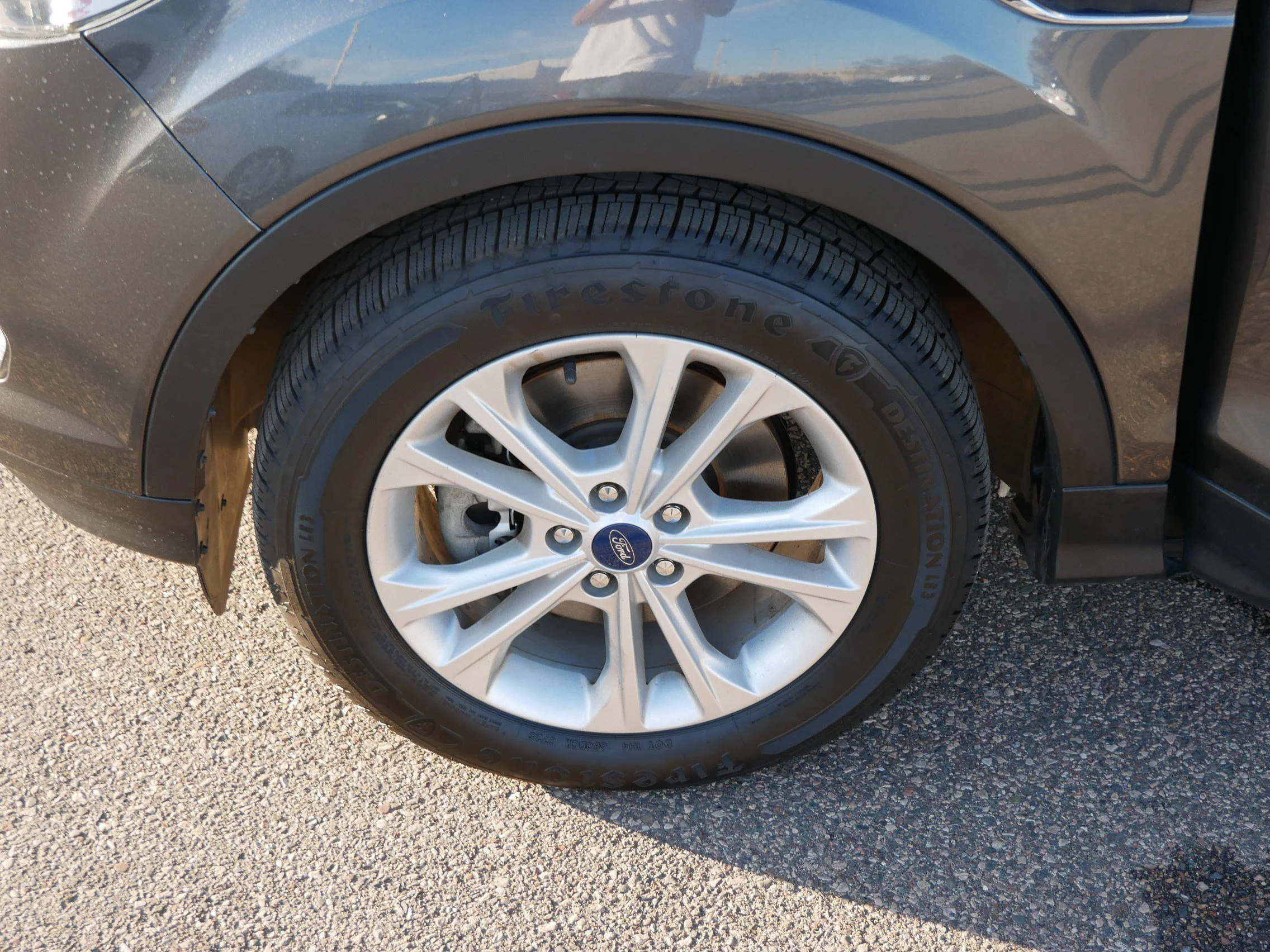 Used 2017 Magnetic Ford SE image 15