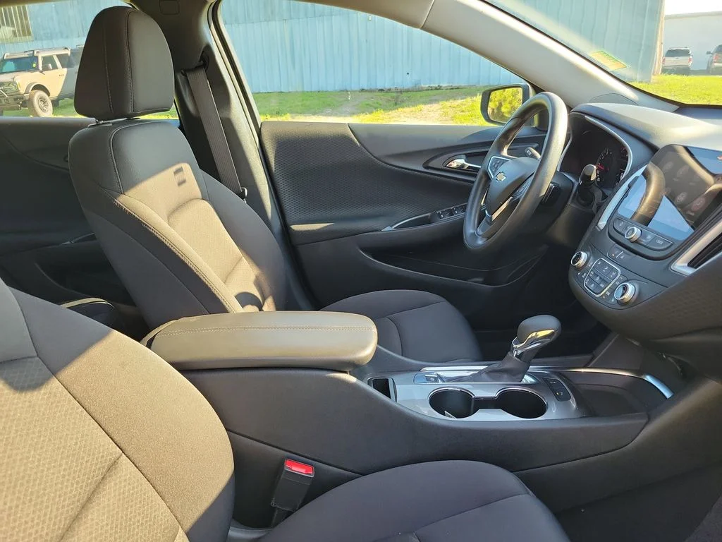 Used 2024 Mineral Gray Metallic Chevrolet LT image 35