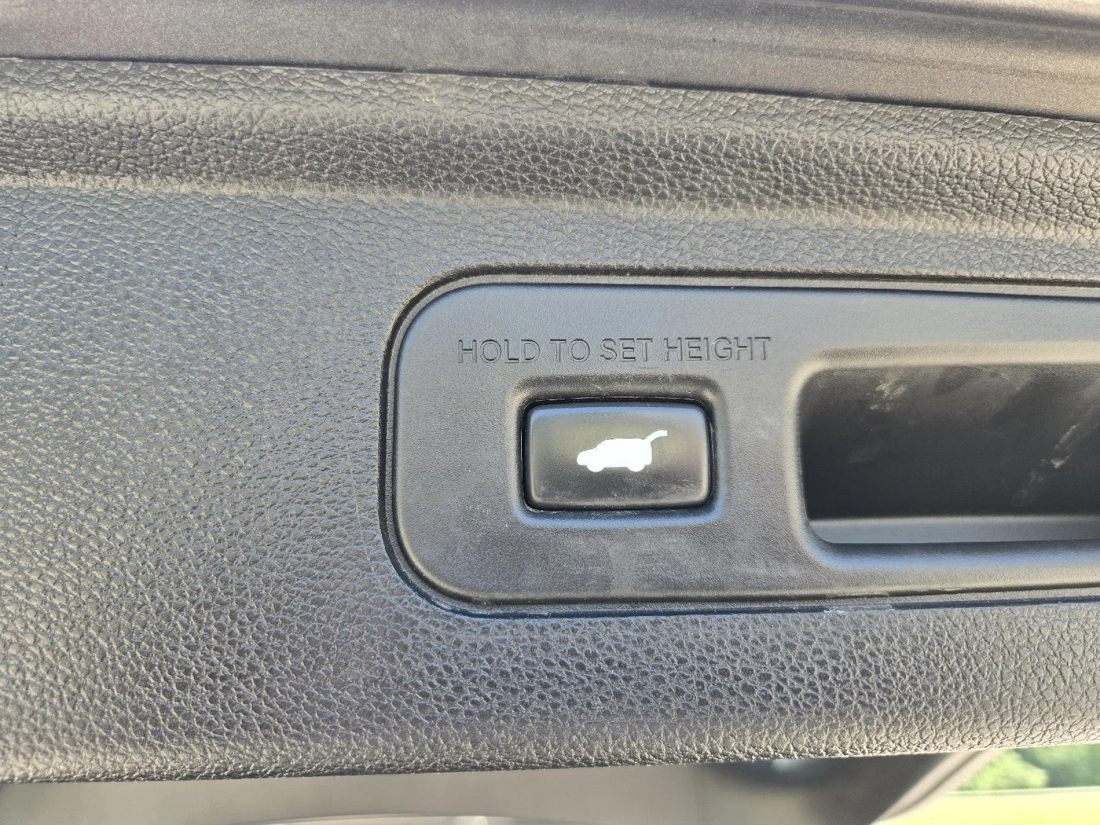 Used 2020 Pacific Pewter Metallic Honda Elite image 10