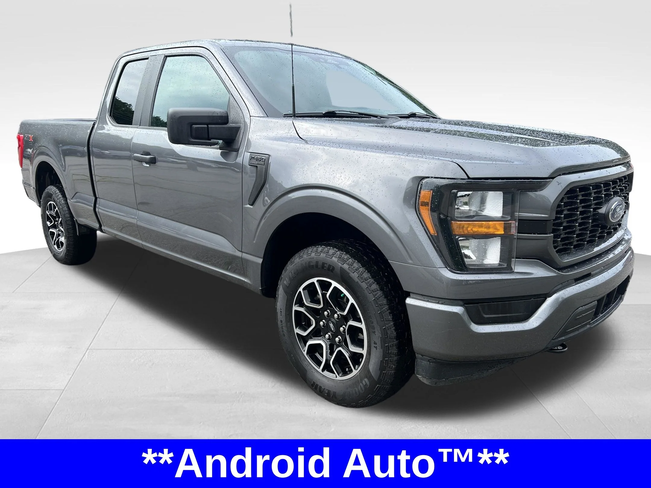 Used 2023 Gray Ford XL image 4