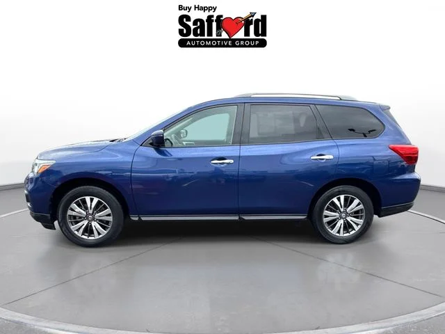 Used 2020 Blue Nissan SV image 4