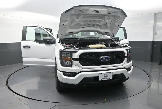 Used 2023 White Ford XL image 28