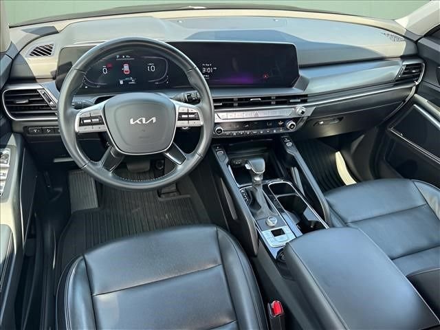 Used 2025 Gray Kia S image 14