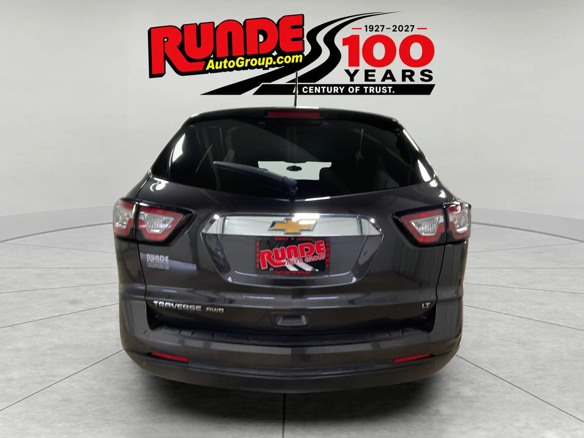 Used 2017 Tungsten Metallic Chevrolet LT image 4