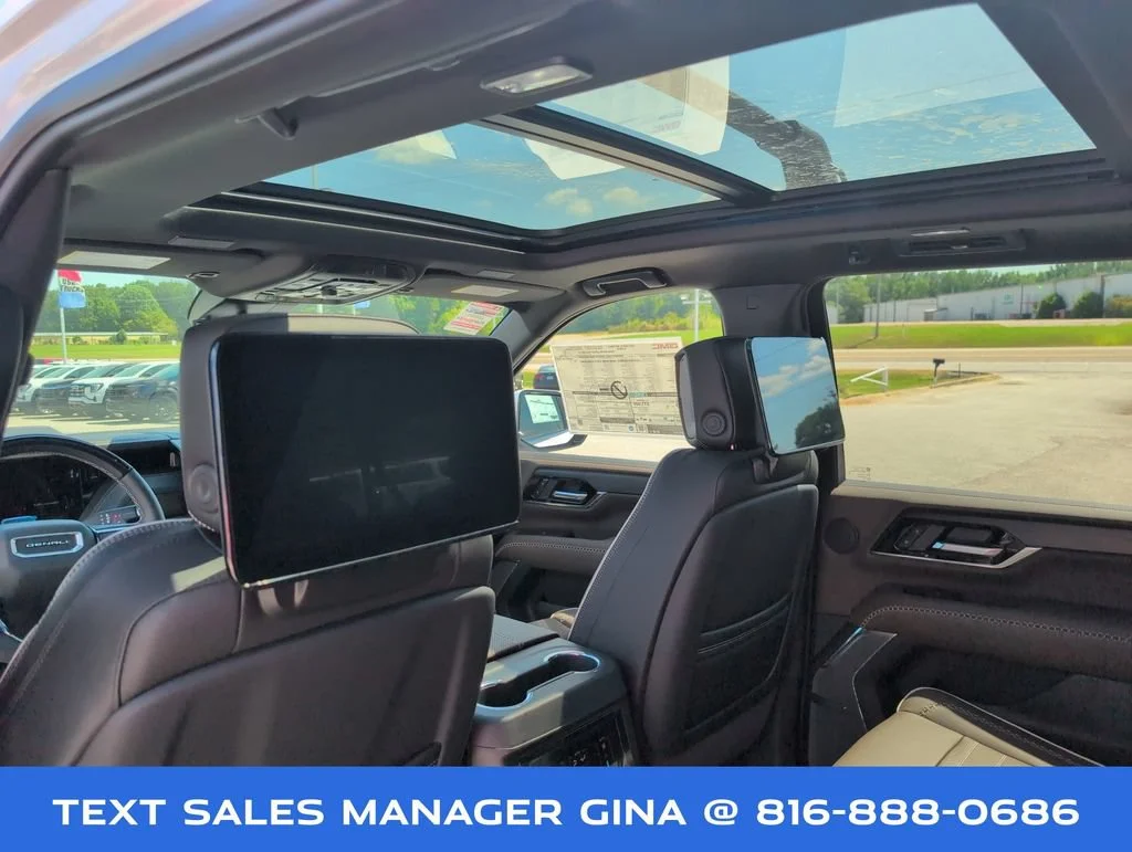 New 2026 Glacier White Tricoat GMC Denali Ultimate image 37