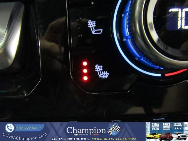 Used 2024 White Frost Tricoat GMC Denali image 11