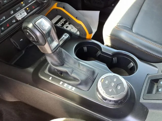 Used 2022 Gray Ford Badlands image 25