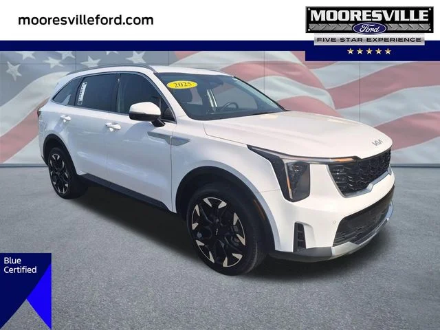 Used 2025 White Kia EX image 1