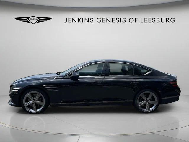Used 2024 Black Genesis 3.5T image 9