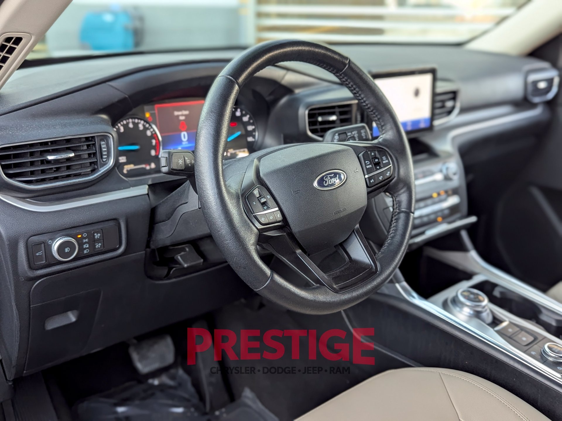 Used 2020 Green Ford XLT image 13