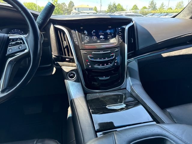 Used 2019 Black Cadillac Platinum Edition image 22