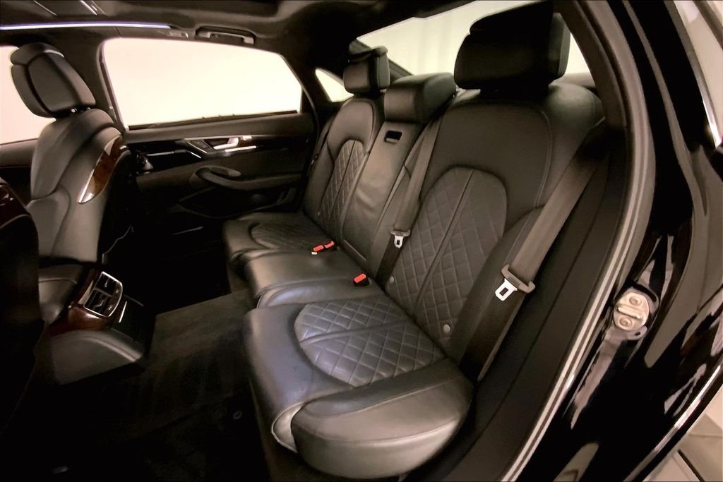 Used 2016 Black Metallic Audi L 4.0T Sport image 14